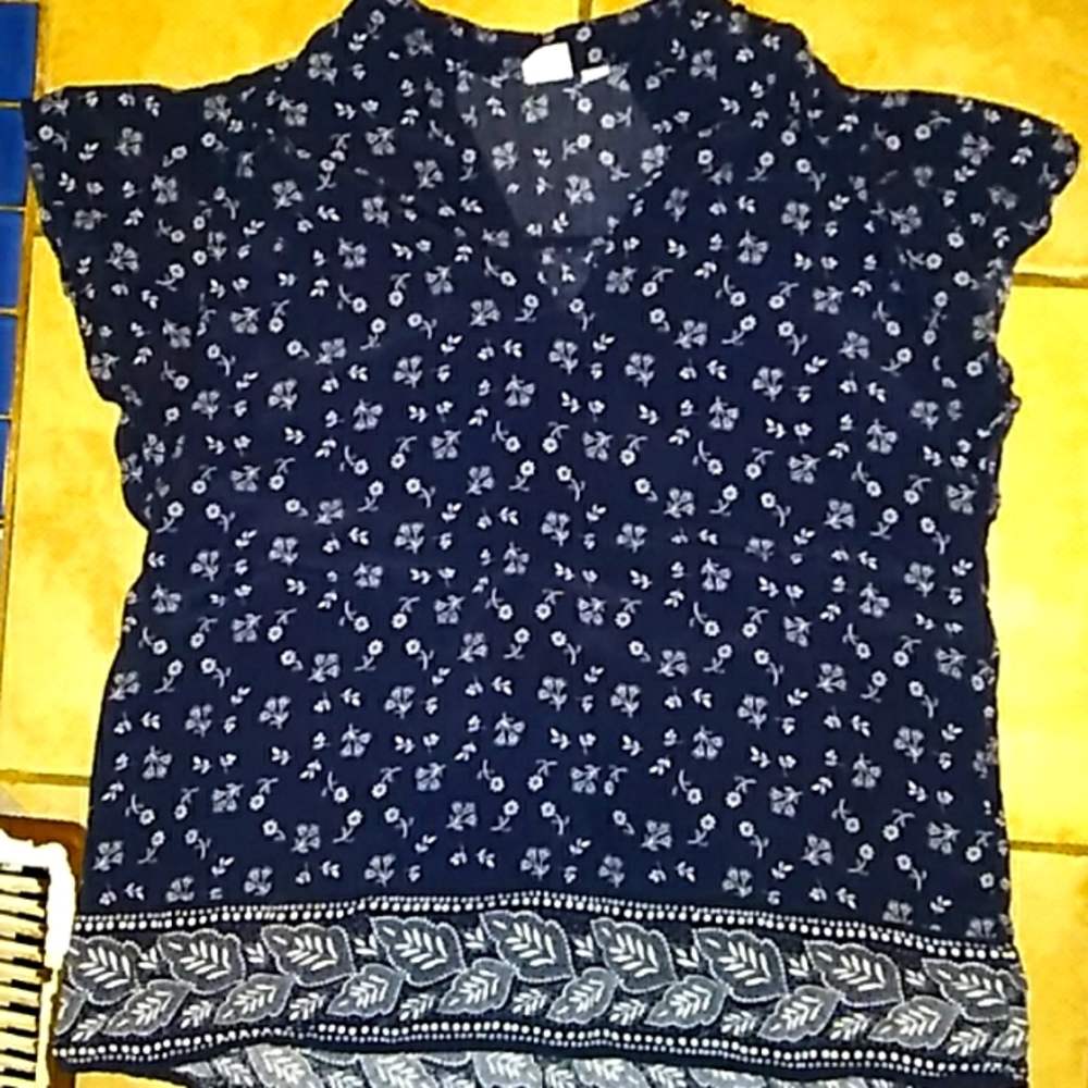 Womans size large gap dress shirt dark blue